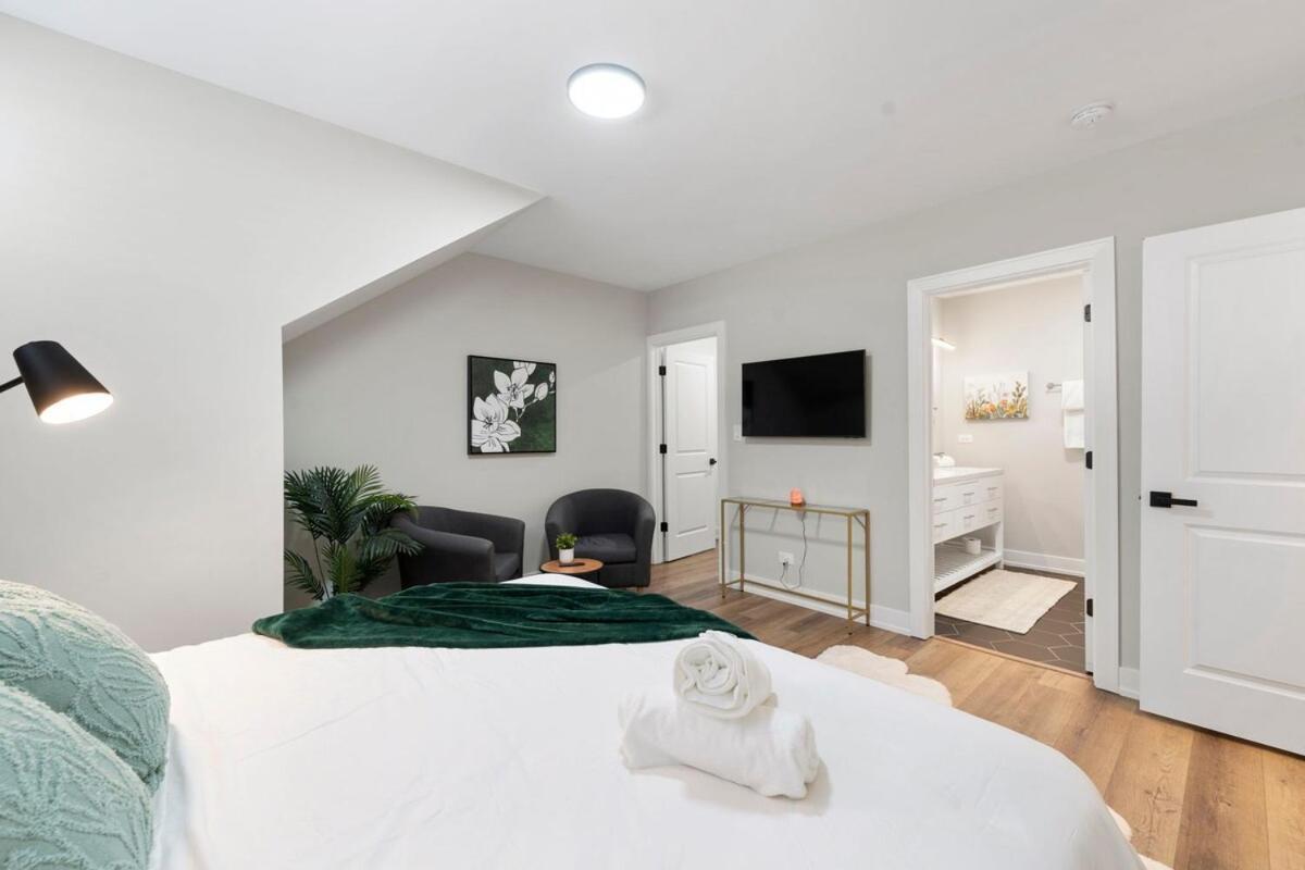 2 Bed & 3 Bath Chicago Condo Exteriör bild