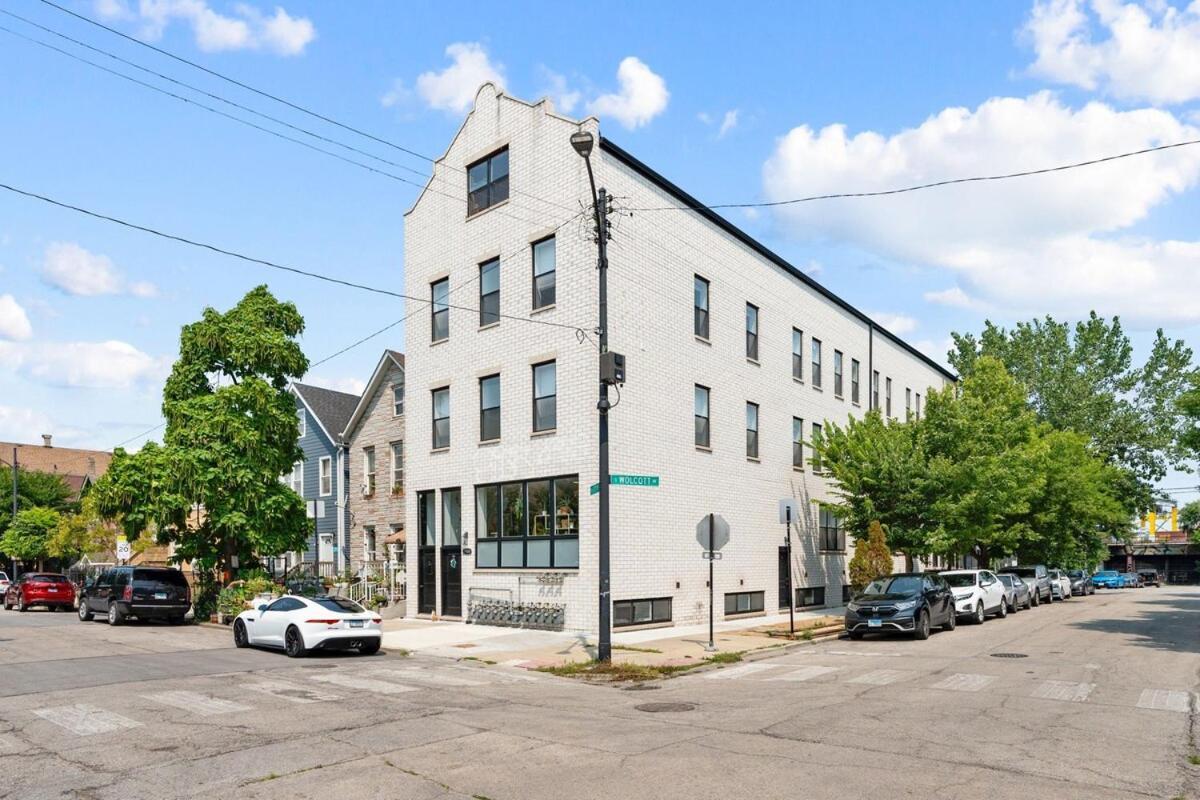 2 Bed & 3 Bath Chicago Condo Exteriör bild
